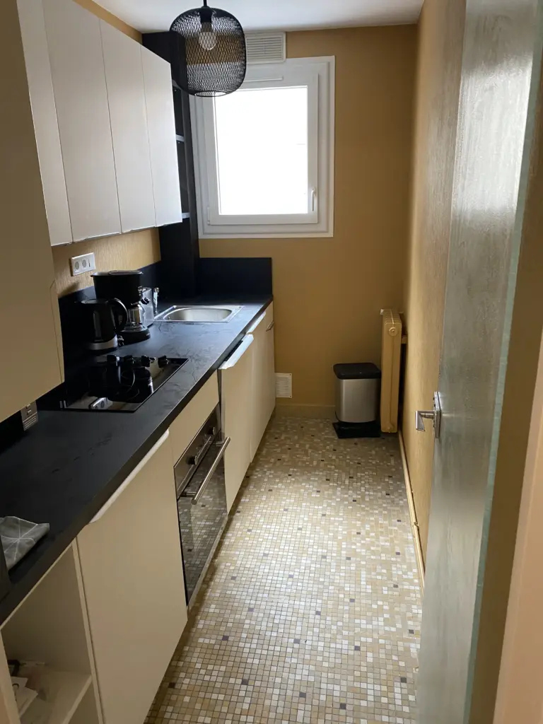 logement neris les bains iris-chambre-1-1