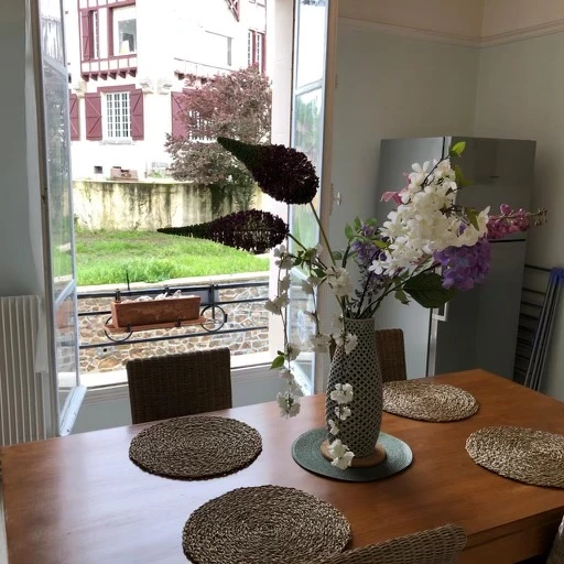 Location appartement neris les bains belle epoque