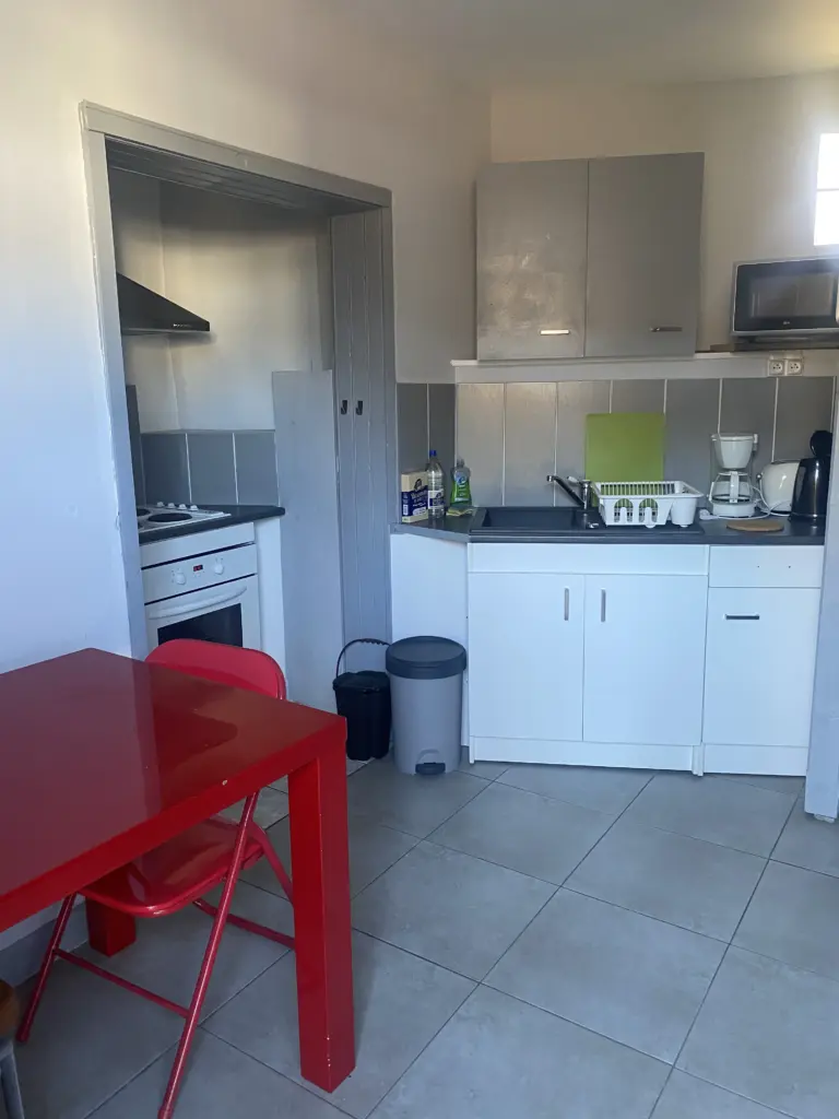 les volets bleus 5 appartements location néris-les-bains cure thermal 1