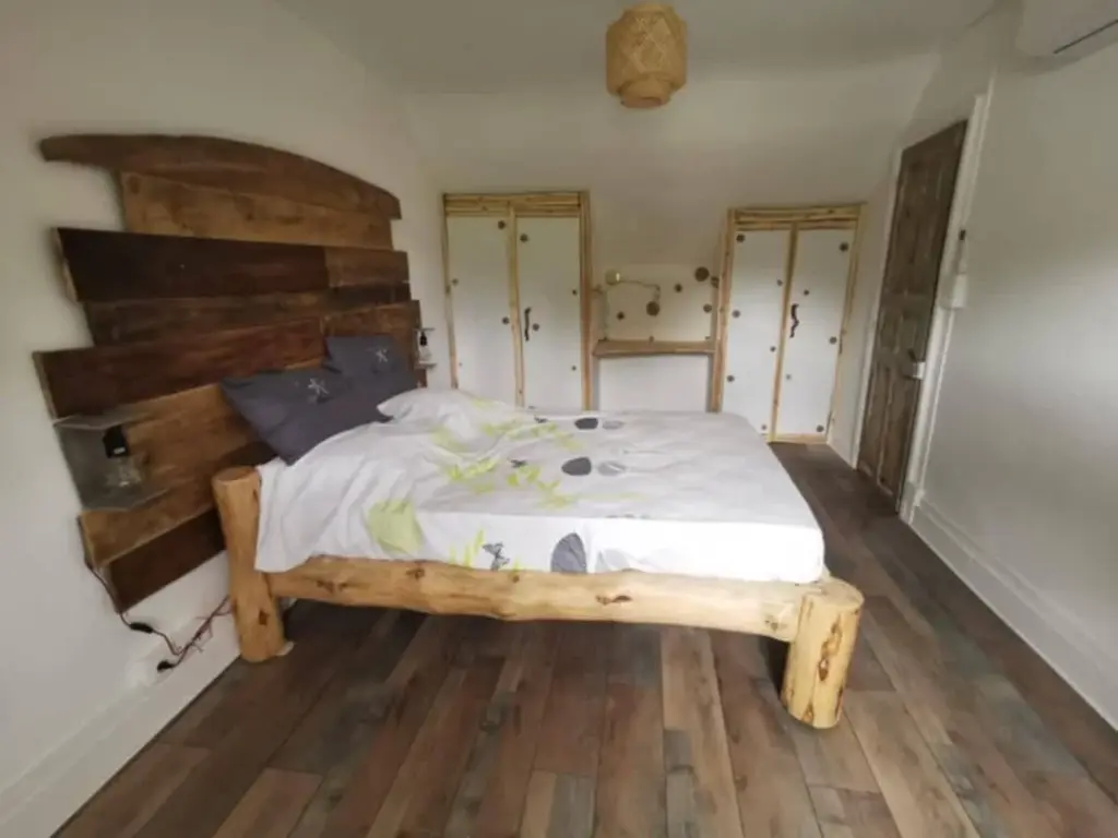 studio meublé centre-ville Néris-les-Bains